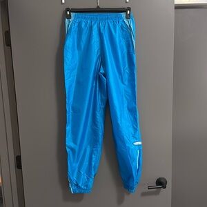 Blue Nike windbreakers